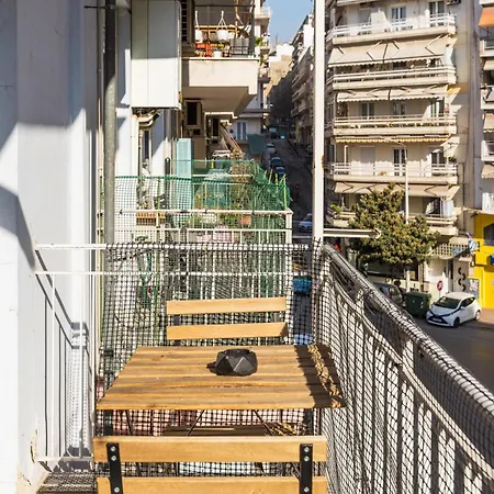 Glass Grey Nest 公寓 塞萨洛尼基
