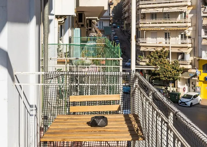 Glass House By Nest Apartment Thessaloniki