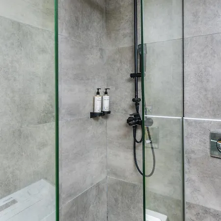 아파트 Glass House By Nest *