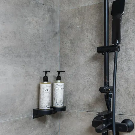 Glass House By Nest 아파트 테살로니키